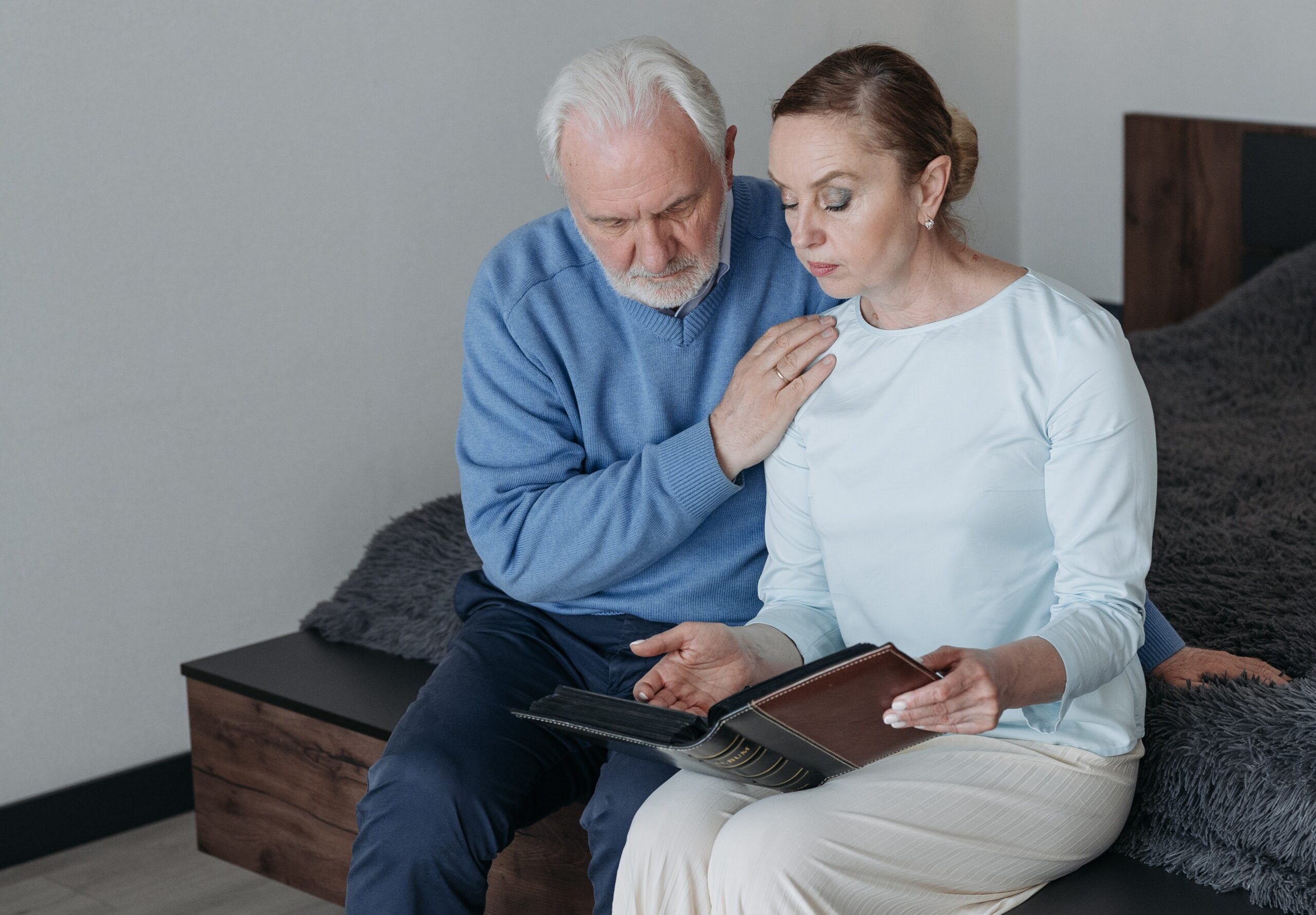 Photo of old person helping another old person by Pavel Danilyuk from Pexels