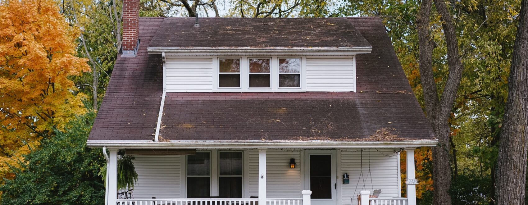 Photo of the front of an older house by Phil Hearing on Unsplash